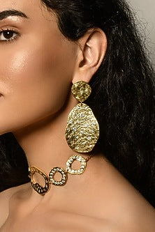 Gold Finish Zircon Glint Oval Earrings