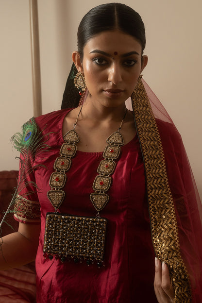 Gold Zari Knot & Zari Jaal Work Square Pendant Necklace