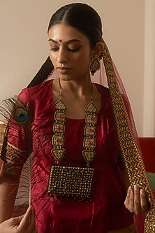 Gold Zari Knot & Zari Jaal Work Square Pendant Necklace