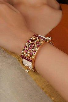Gold Plated Uncut Polki & Beaded Jadau Bangle