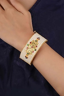 Gold Plated Uncut Polki & Beaded Jadau Bangle