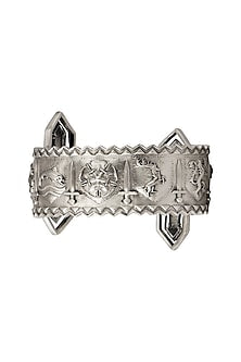 Silver Finish Song Of The Swords Cuff