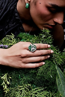 White Rhodium Finish Zircon & Emerald Spinel Stone Floral Ring In Sterling Silver