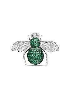 White Rhodium Finish Emerald Green Spinel Stone Bee Brooch In Sterling silver