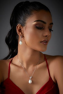 White Finish Pearl Pendant Necklace Set In Sterling Silver