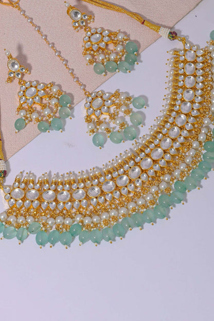 Kundan Embellished Necklace Set 