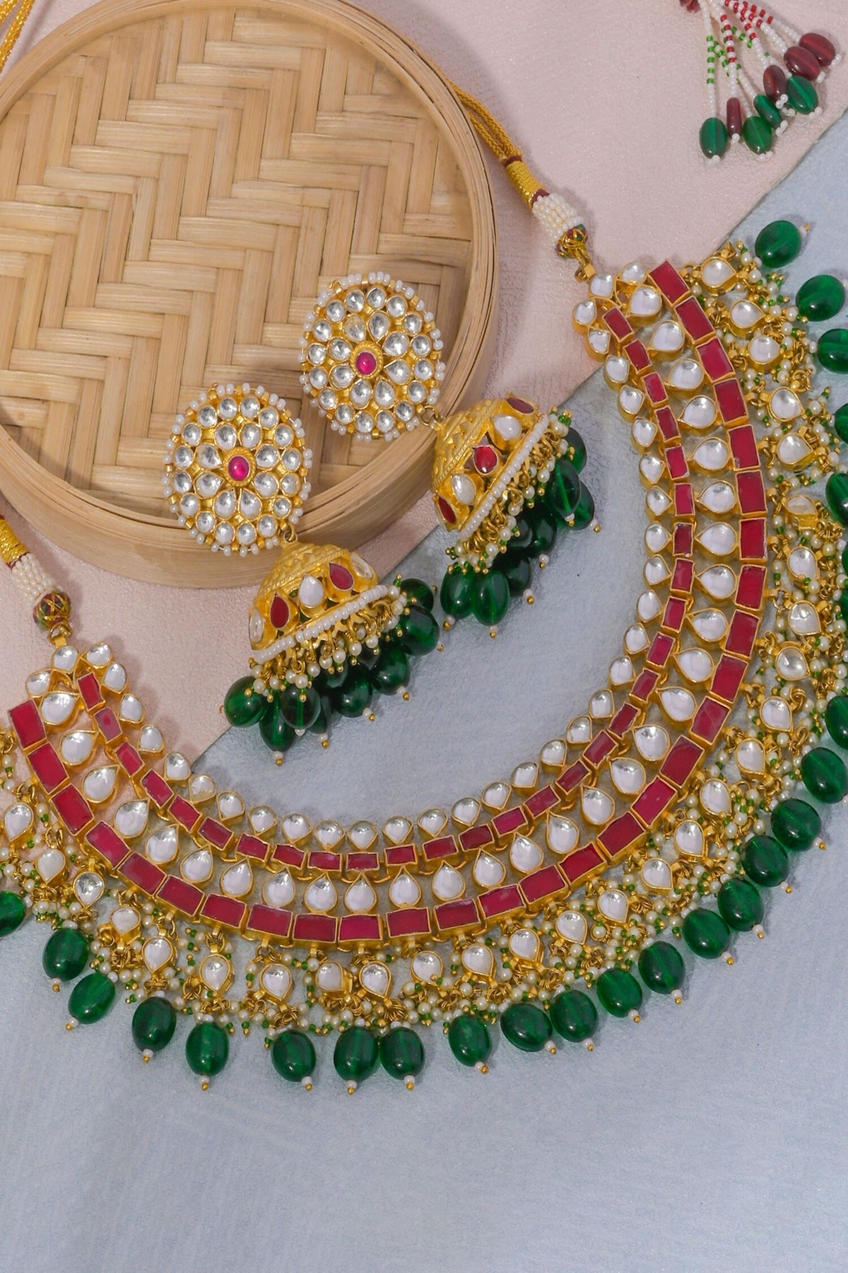 Geometric Pattern Choker Necklace Set 