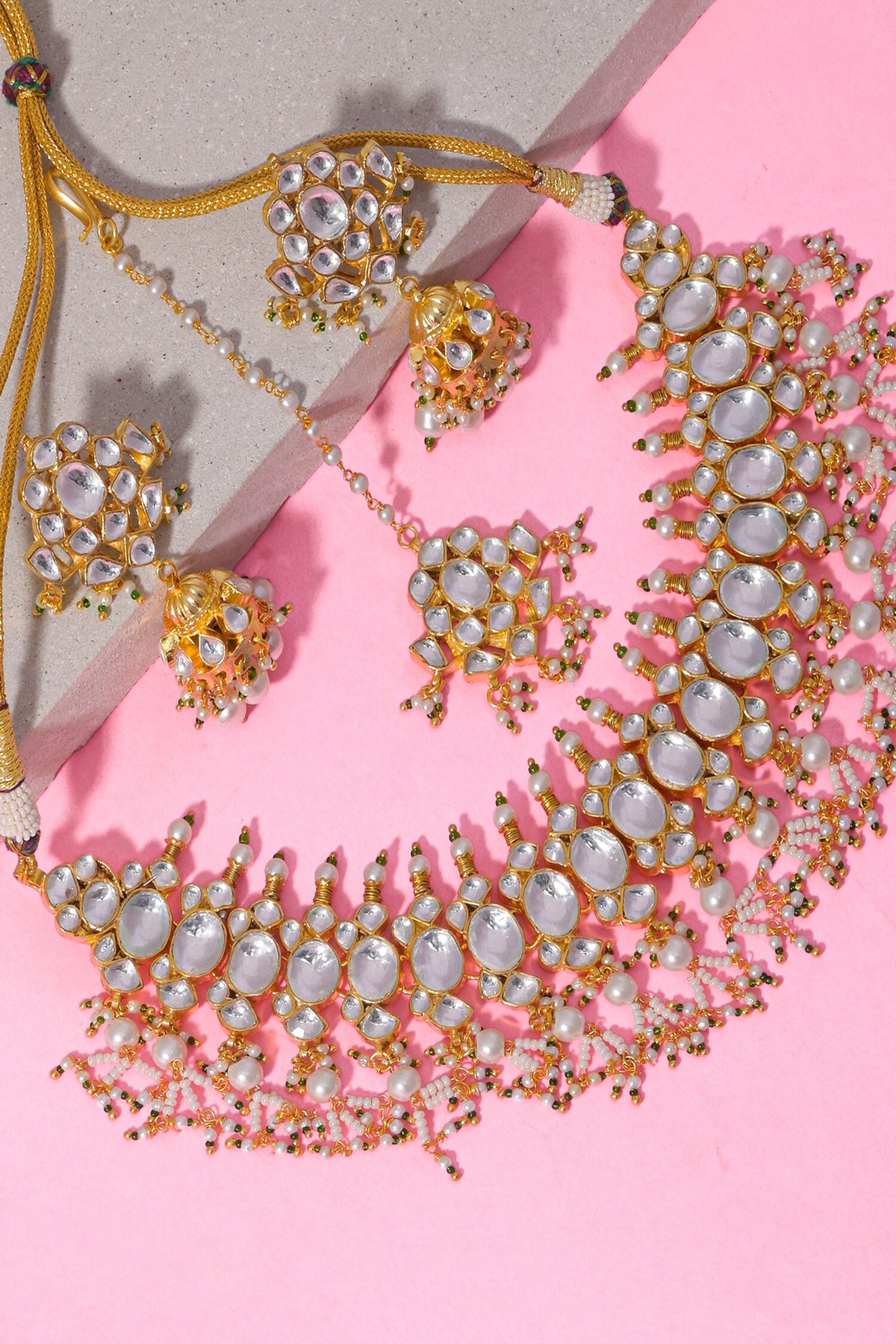 Cut Work Choker Necklace Set 
