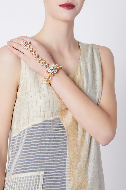 Gold Plated Kundan Hathphool