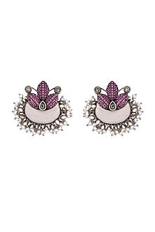 Black Rhodium Finish Pearl Floral Stud Earrings In Sterling Silver