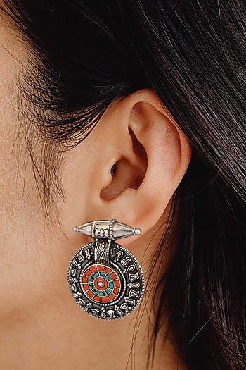 White Finish Coral Synthetic Stud Earrings In 92.5 Sterling Silver