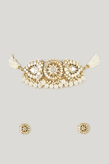 Micro Gold Finish Mother Of Pearl & Kundan Polki Choker Necklace Set