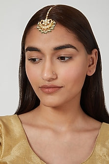 Gold Finish Kundan Chand Maang Tikka