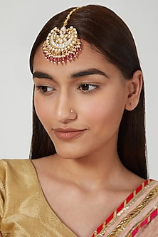 Gold Finish Oversized Maang Tikka