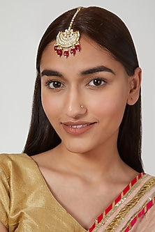 Gold Finish Maang Tikka With Red Drops