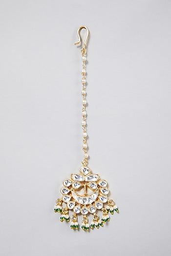 Gold Finish Maang Tikka With Pearl Drops