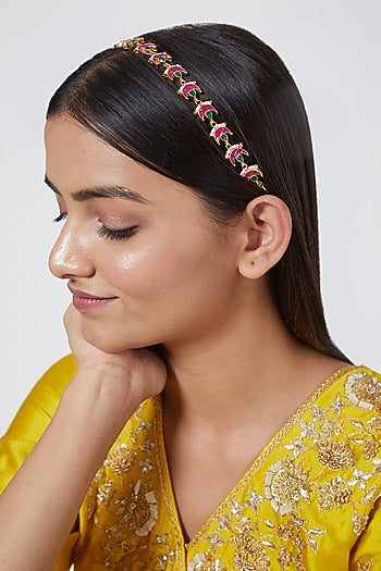 Gold Finish Pink Kundan Mathapatti