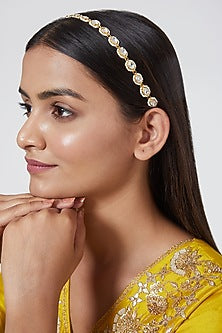 Gold Finish Pearl & Kundan Mathapatti