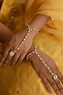 Gold Finish Kundan Polki Hathphool (Set of 2)