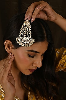 Gold Finish Kundan Polki & Pearl Drop Pasa