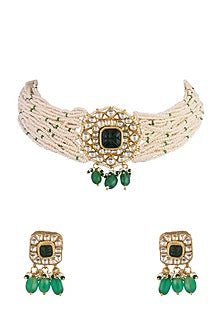 Gold Finish Kundan Choker Necklace Set