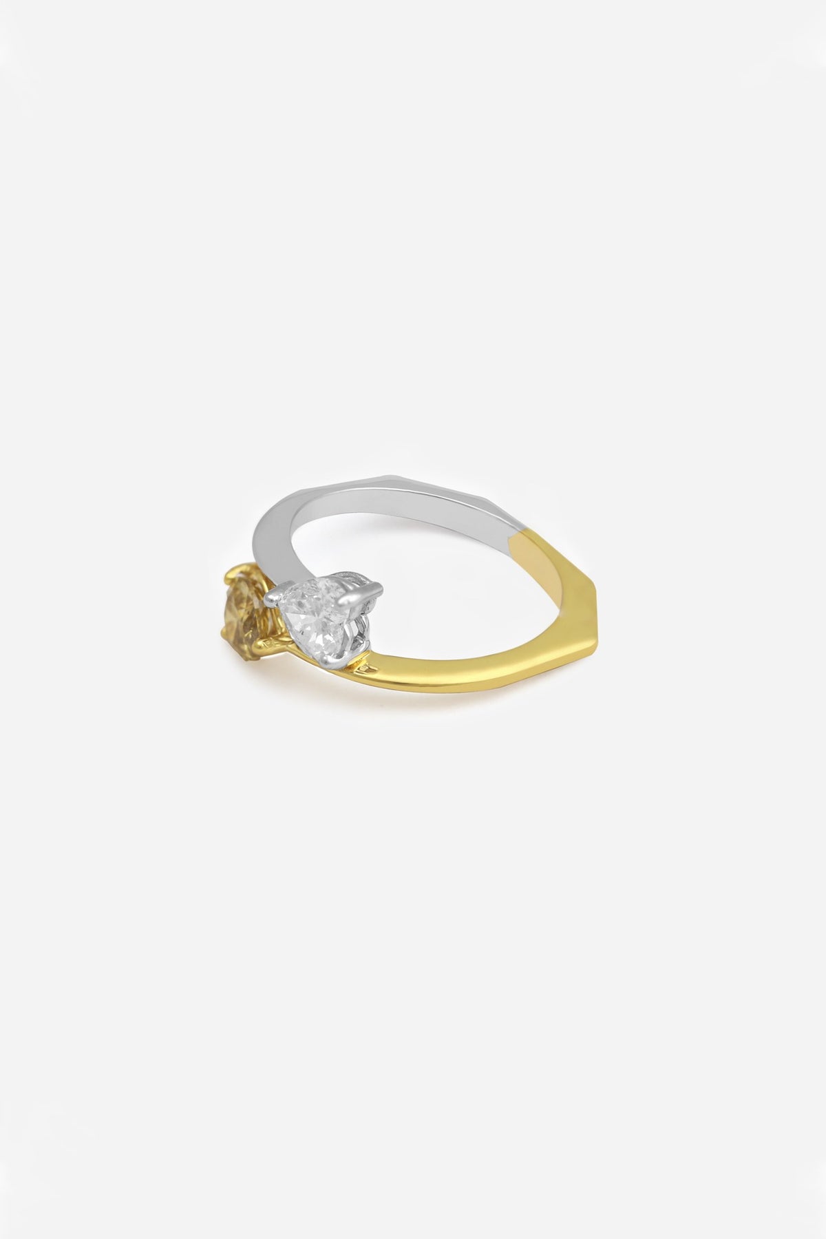 18kt White Rhodium Finish Heart-Shaped Diamond Ring