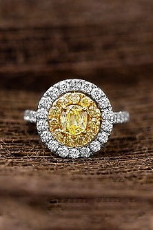 18kt Yellow Gold Finish Round-Shaped Yellow Diamond Ring