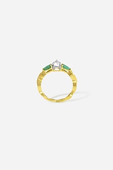 18kt Gold Finish Pear-Shaped Diamond & Emerald Stone Ring