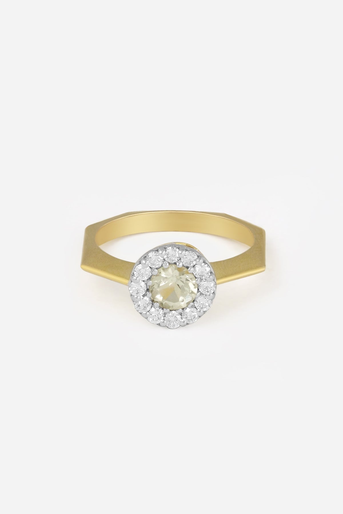 18kt Yellow Gold Finish Diamond & Blue Stone Ring