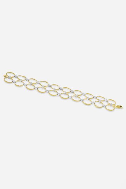 18kt Yellow Gold Finish Round-Shaped Diamond Openable Bracelet