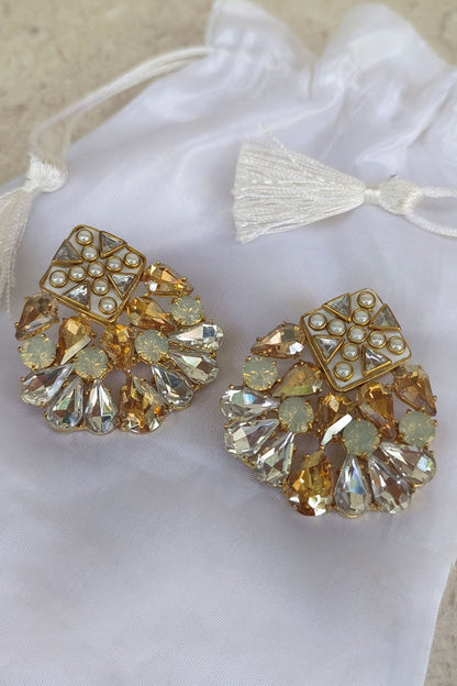 Nivi Earrings 