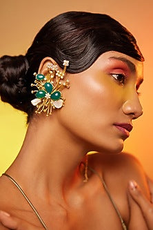 Gold Finish Green & White Stone Ear Cuff In Sterling Silver