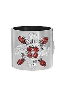 White Finish Swarovski Crystal Horse Motif Handcuff In Sterling Silver
