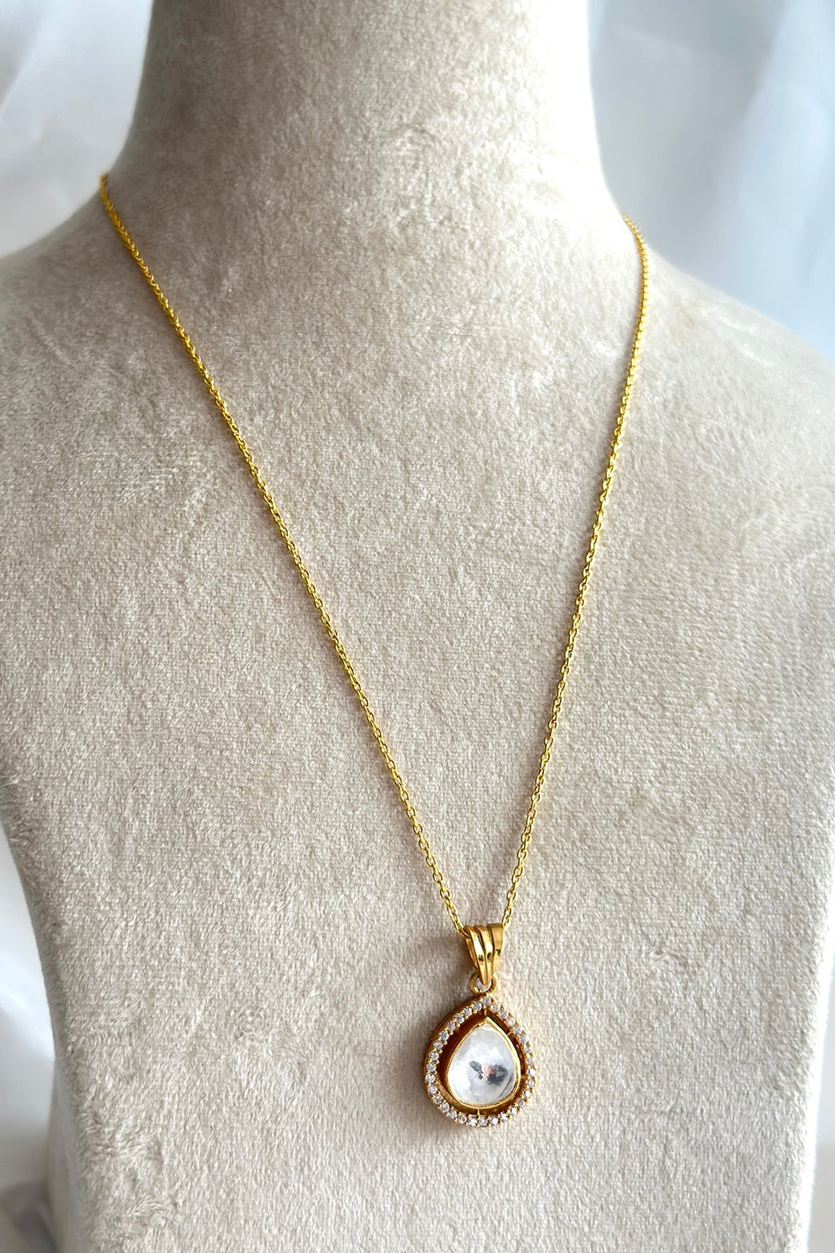 Gold Plated Kundan Polki Pendant Necklace In Sterling Silver