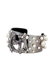 Gunmetal Plated Pearl Bracelet