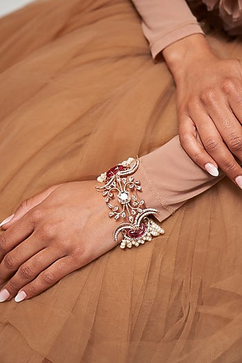 Rose Gold Plated Carved Stone Le Palm Double Fish Bracelet