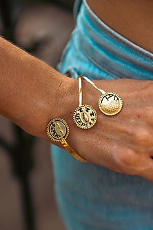 Gold Plated Eat Sleep Repeat Handcuff