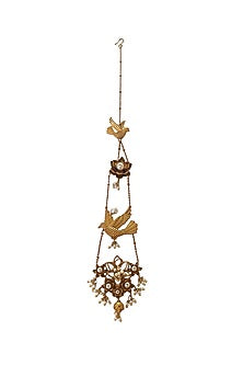 Antique Gold Finish Floral Maang Tikka