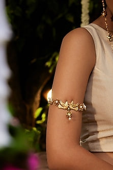 Antique Gold Finish Bird & Pearl Armlet