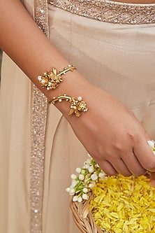 Antique Gold Finish Lotus & Pearl Bracelet