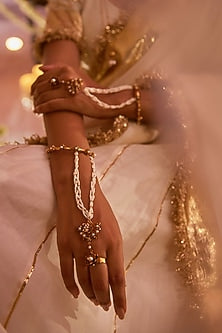 Antique Gold Finish Lotus Hathphool