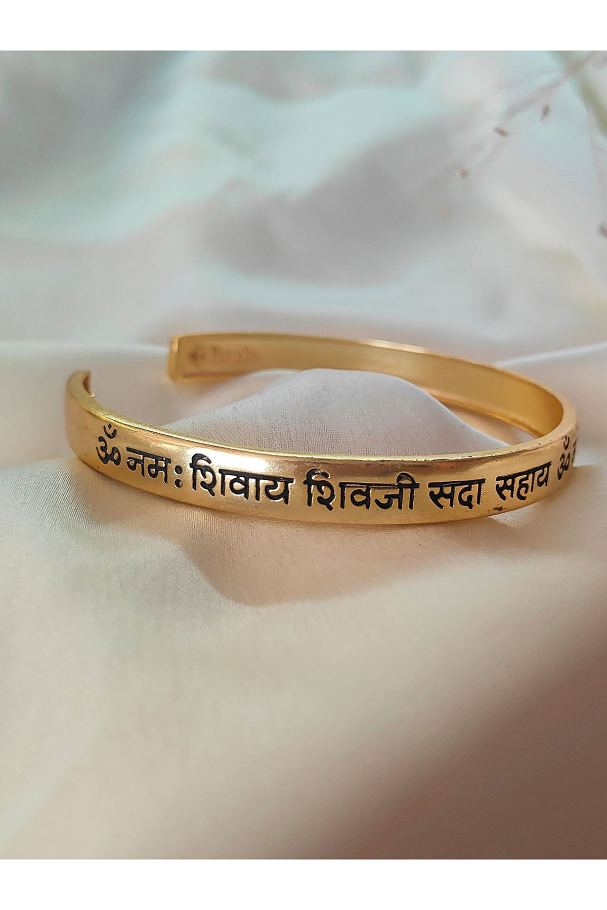 Gold Plated Guruji Mantra Kada