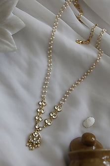White Rhodium Finish Kundan & Pearl Pendant Necklace