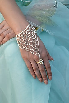 Gold Finish Seed Pearl Hathphool