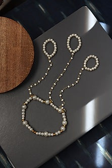 Gold Finish Shell Pearl Hathphool