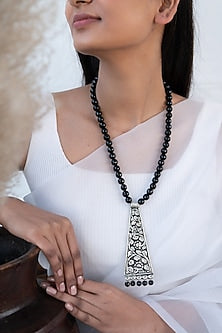 Black Beaded Necklace