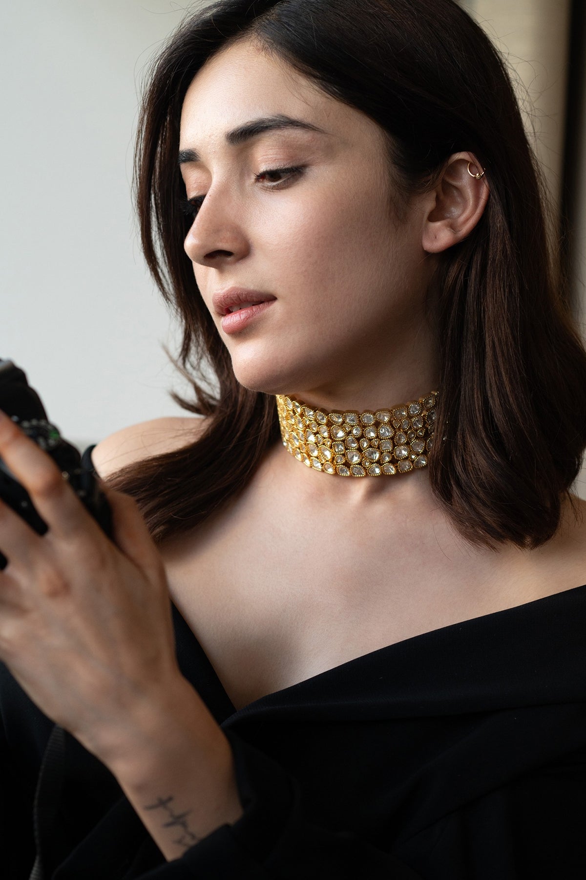 Gold Finish Kundan Polki Choker Necklace