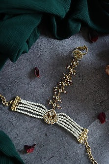 Gold Plated Kundan & Pearl Hathphool