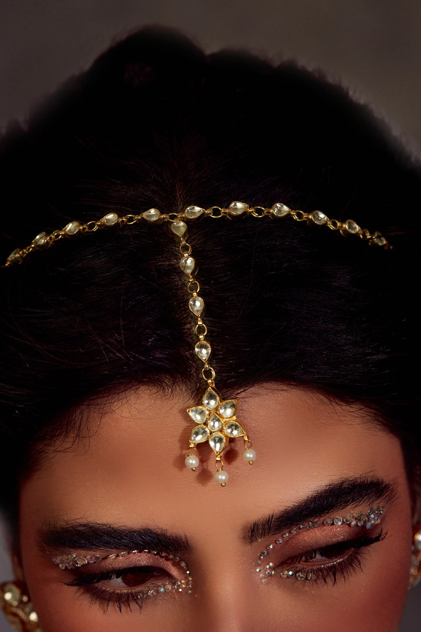Gold Kundan Pearl Mathapatti 
