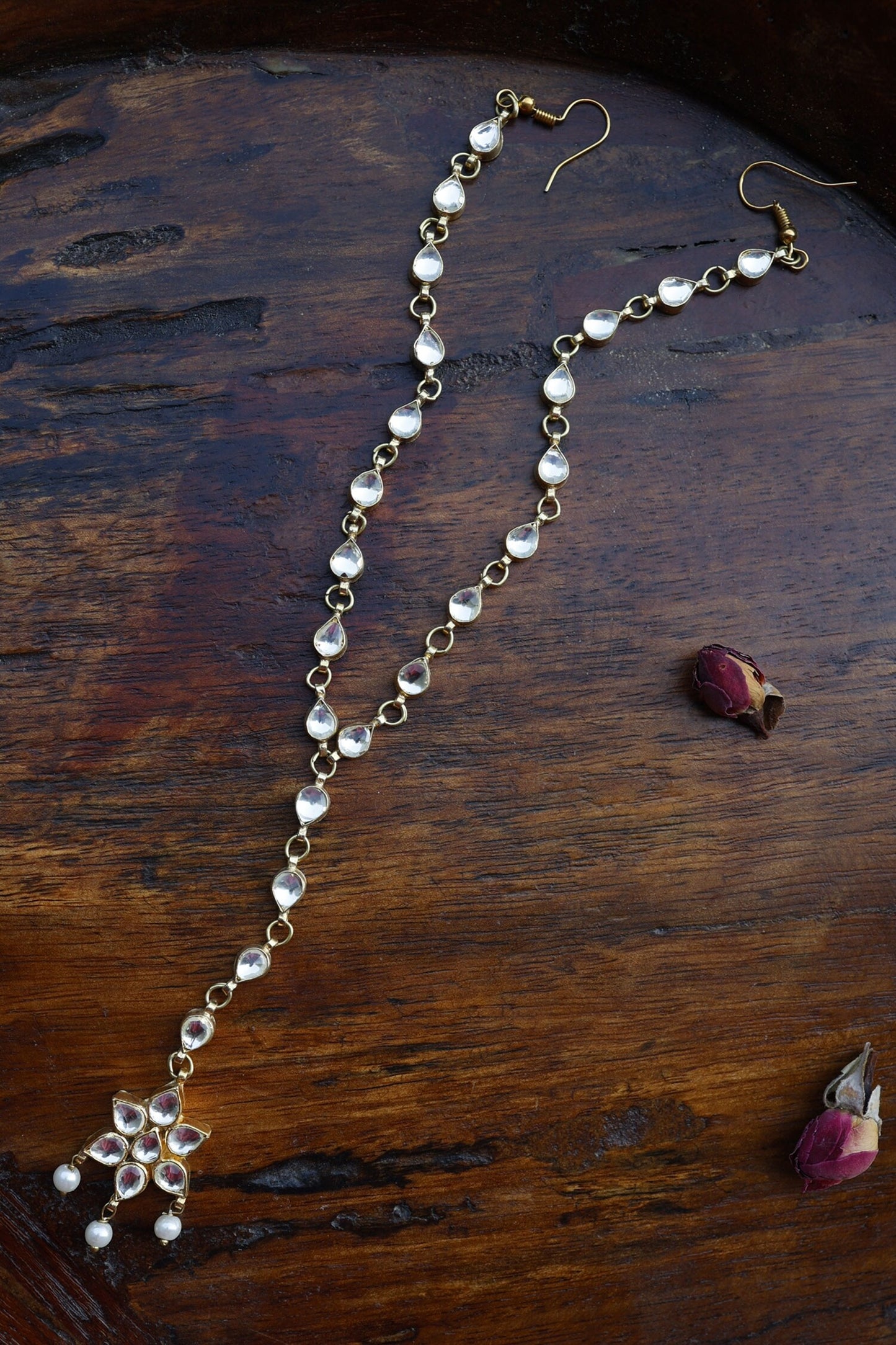 Gold Kundan Pearl Mathapatti 